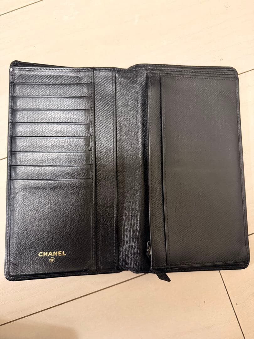 CHANEL 長財布　ココボタン