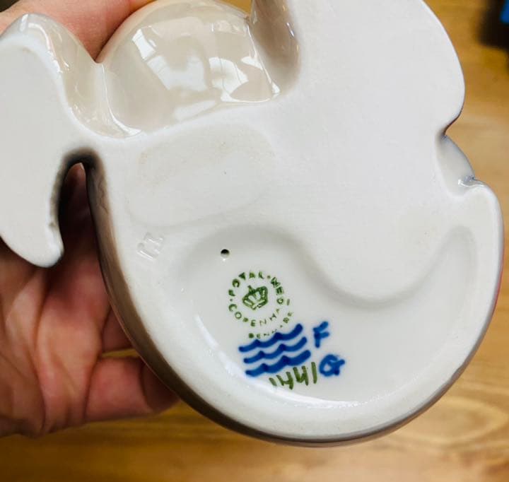 T*u様 ロイヤルコペンハーゲン　アシカ　置物　2体