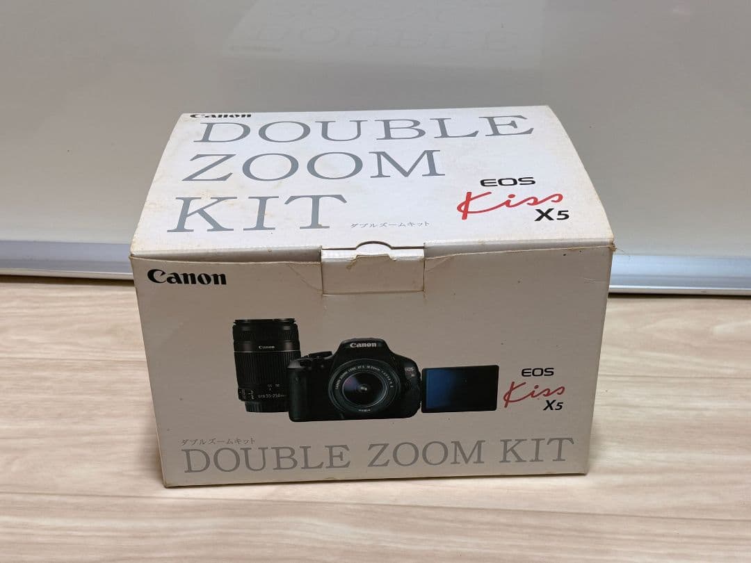 Canon EOS Kiss X5 ダブルズームキットEF-S18-55mm