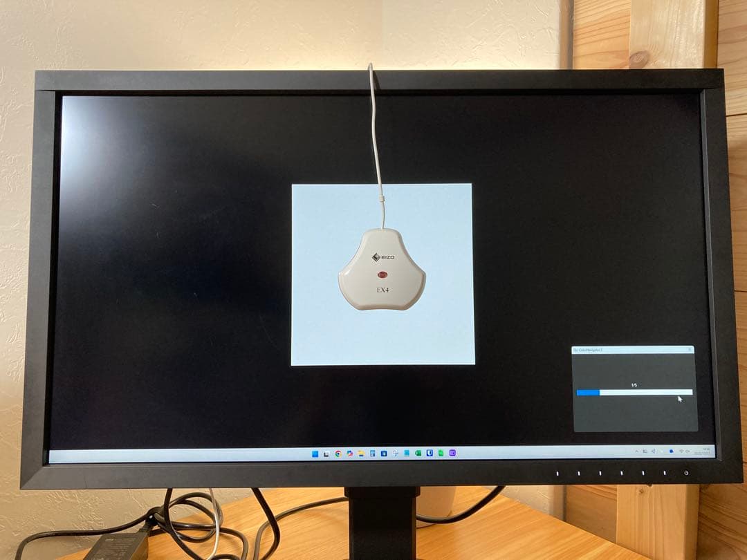 EIZO 4K 27型 カラーマネージメント液晶モニター
