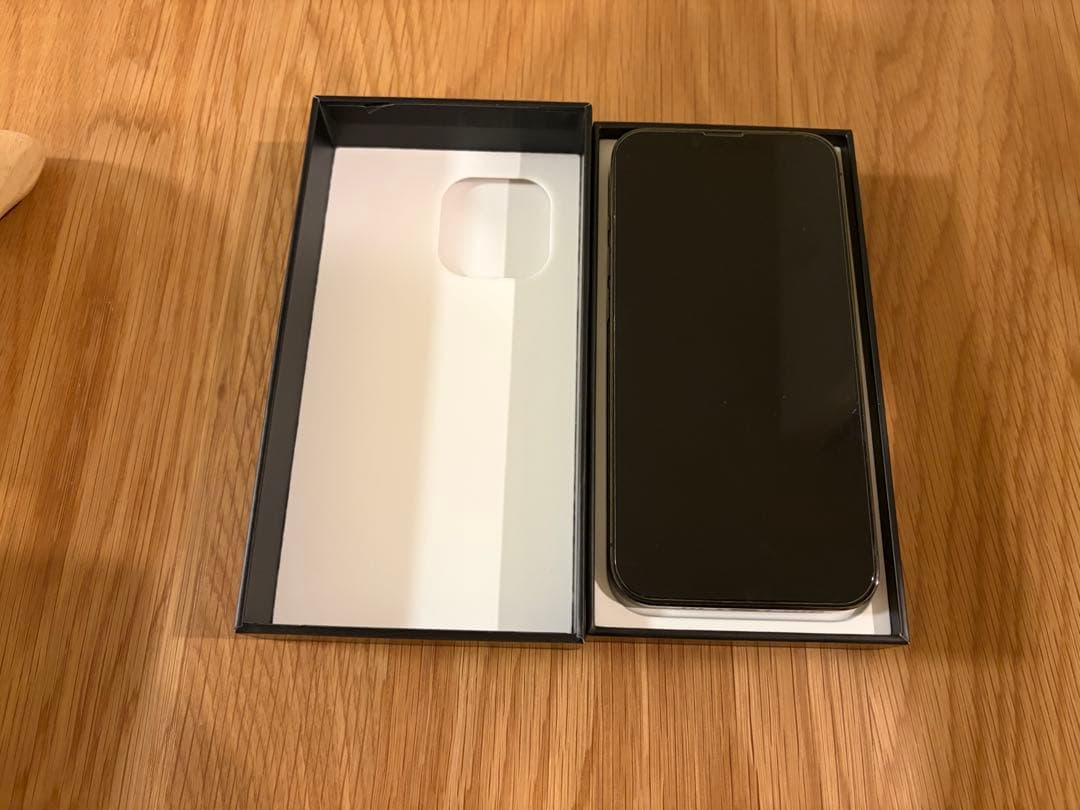 最終値下げ！【iPhone 13 Pro アルパイングリーン 【美品・箱付き】