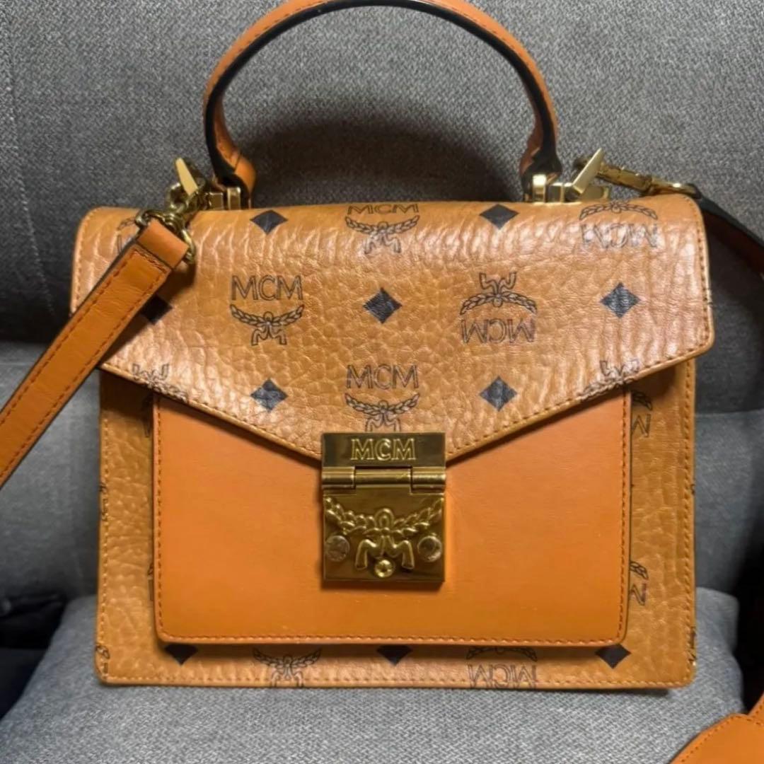 mcm ショルダーバッグ