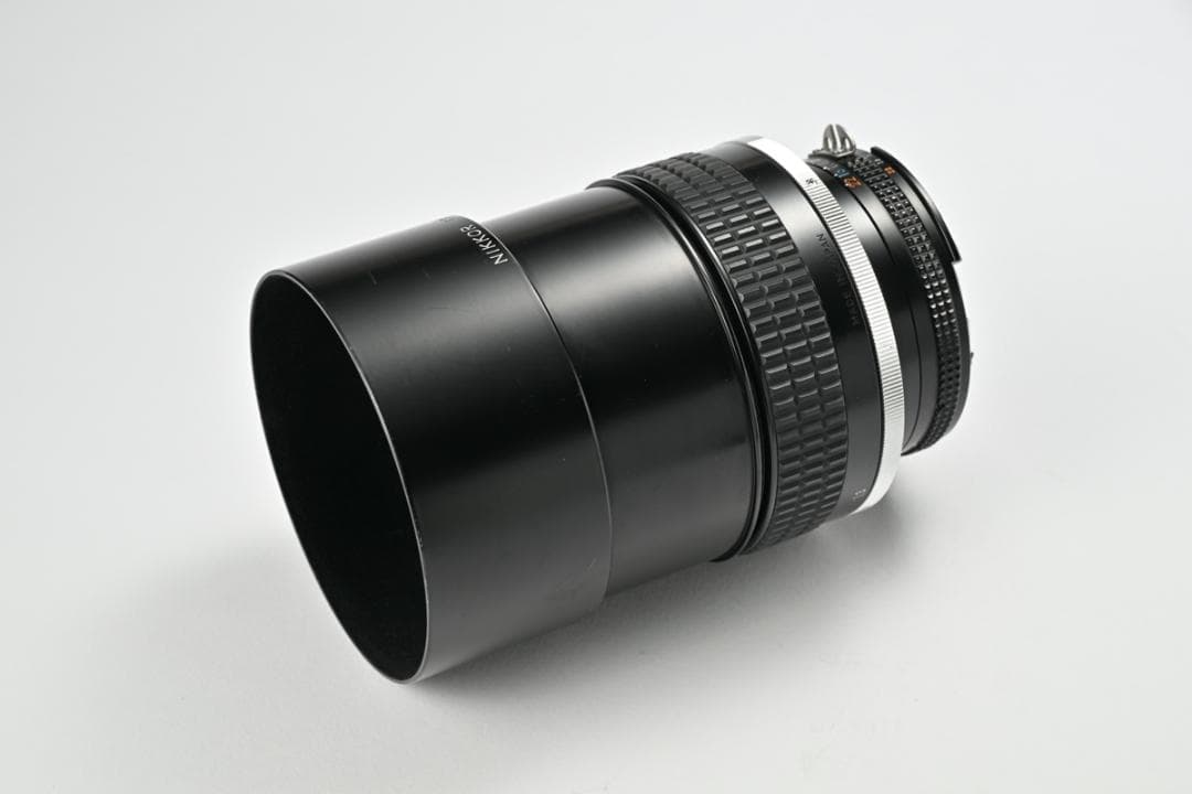 ニコン Ai NIKKOR 135mm F2