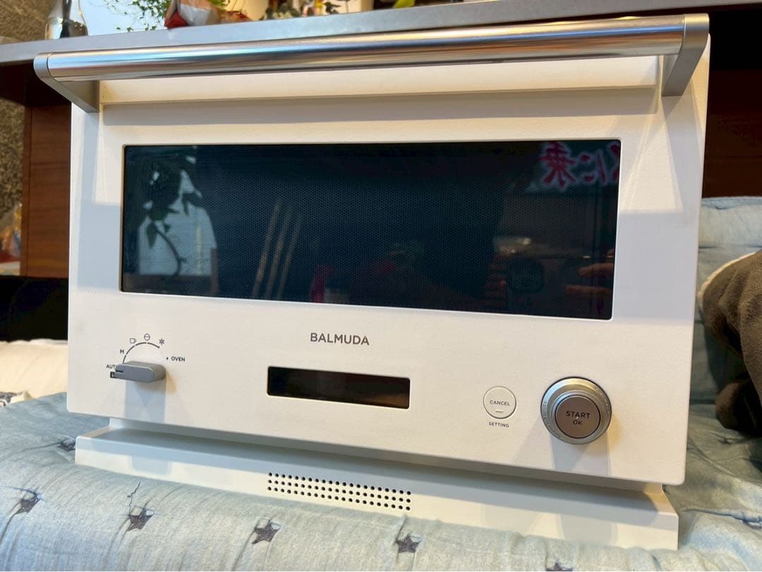 バルミューダ オーブンレンジ K04A-WH｜エラーE05｜人気のホワイト