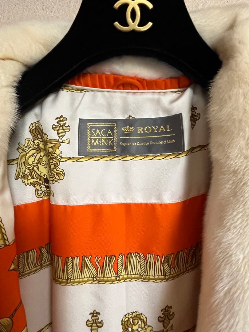 SAGA MINK×HERMES エルメススカーフ ミンクロングコート 白 毛皮