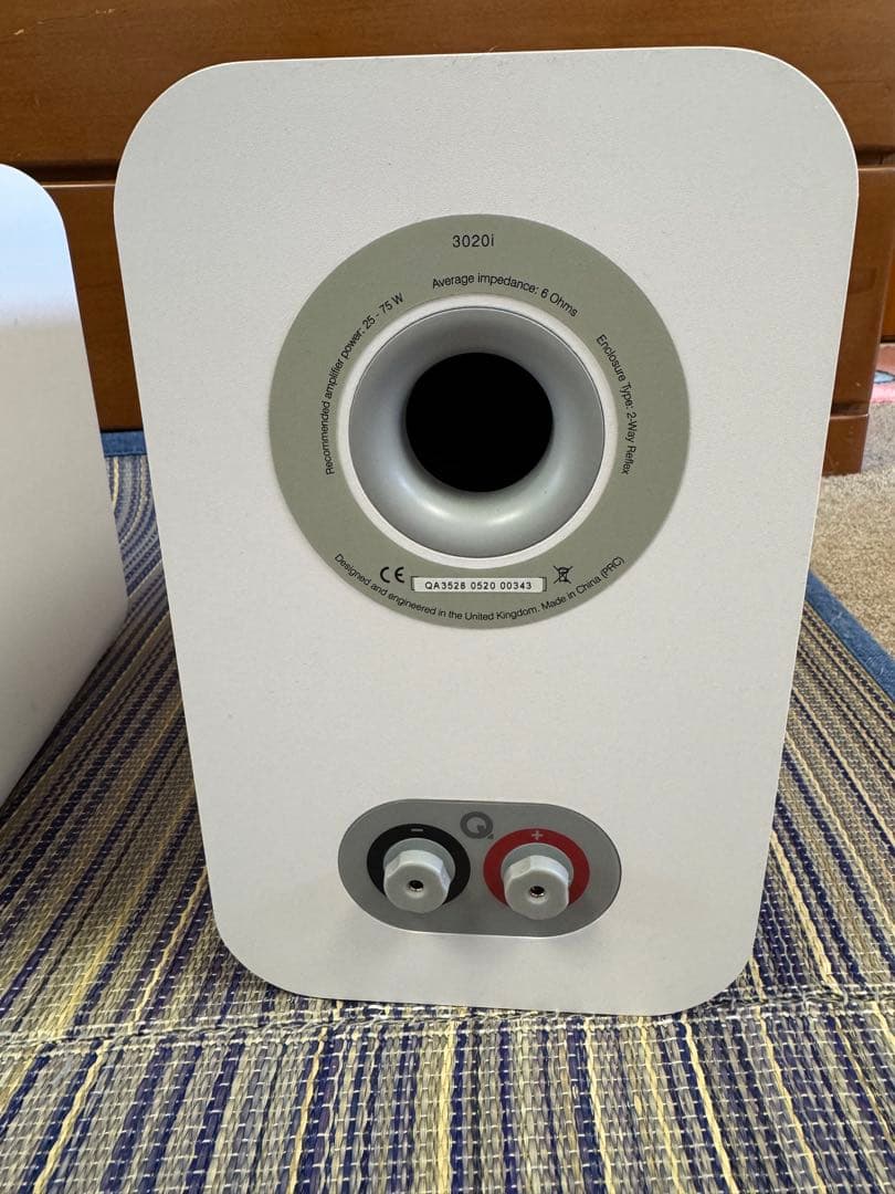 Q Acoustics 3020i ホワイト スピーカー