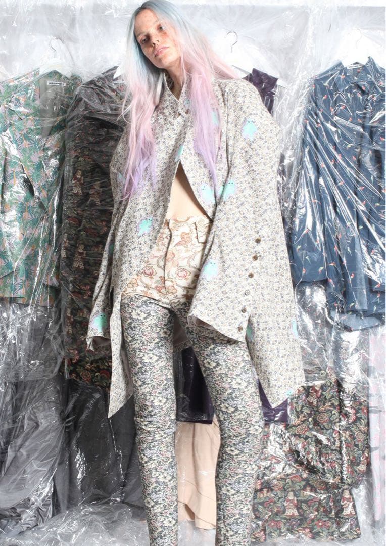 【美品】期間限定値下げ　mikiosakabe グレー 2way変形ジャケット