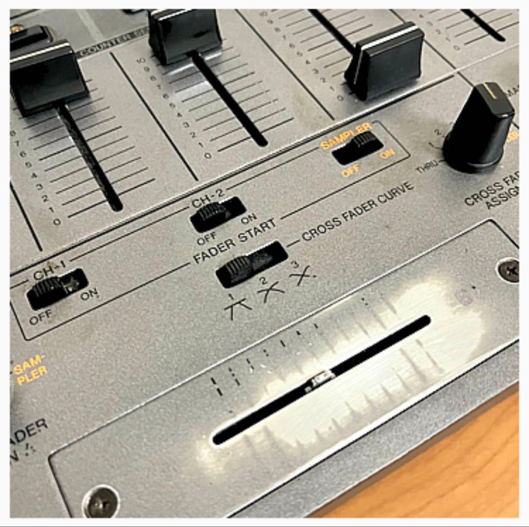 【ジャンク品】Pioneer DJM-600 DJミキサー