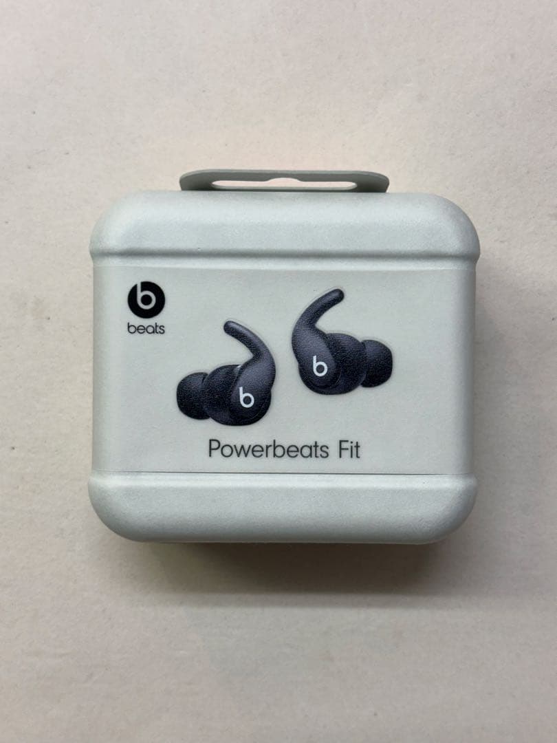 【新品未開封】Powerbeats FitブラックME2J4PA/A M76RT