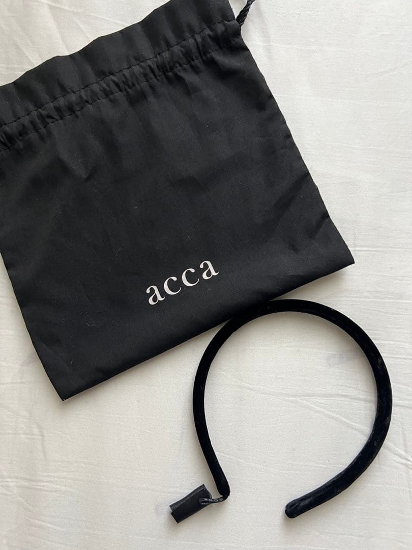 【極美品】acca カチューシャ　ベロア　アッカ