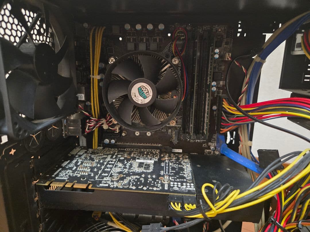 G-Tune デスクトップPC　ジャンク