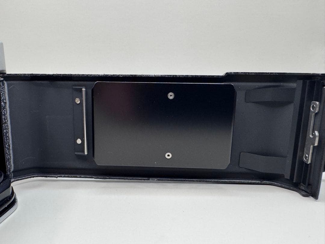 【超美品】 Nikon FE2 / Zoom-NIKKOR 35-105mm