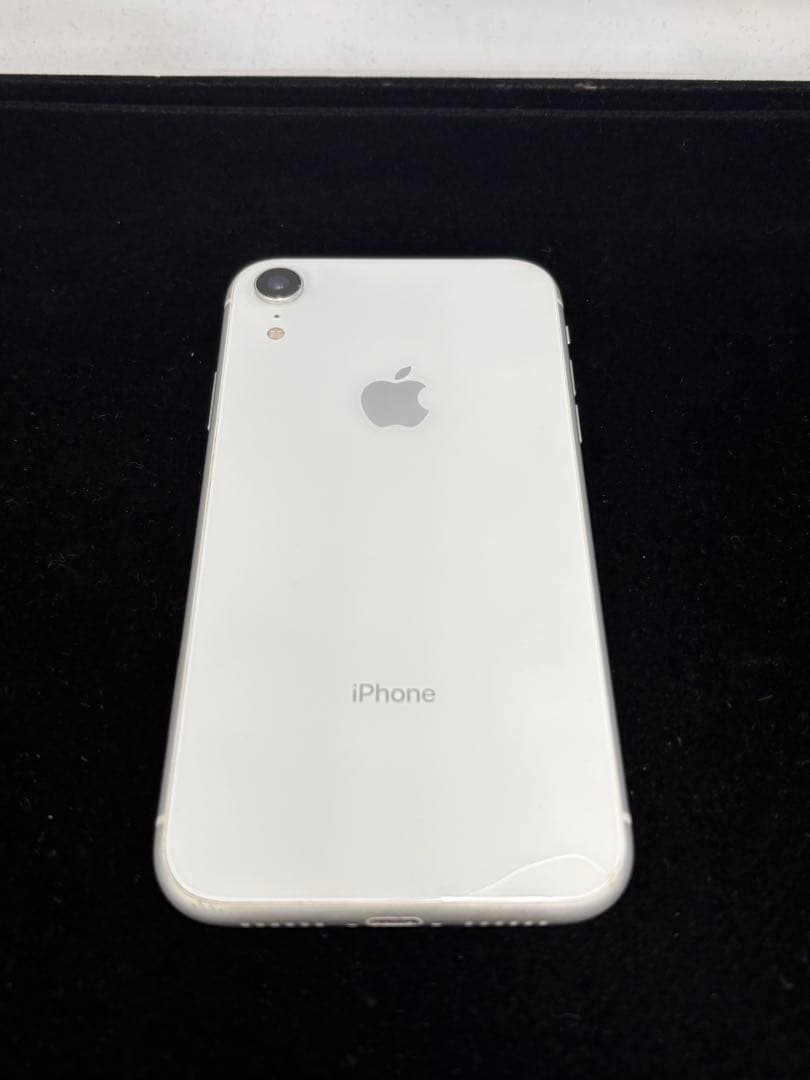iPhoneXR 128GB ホワイト　バッテリー残量92%