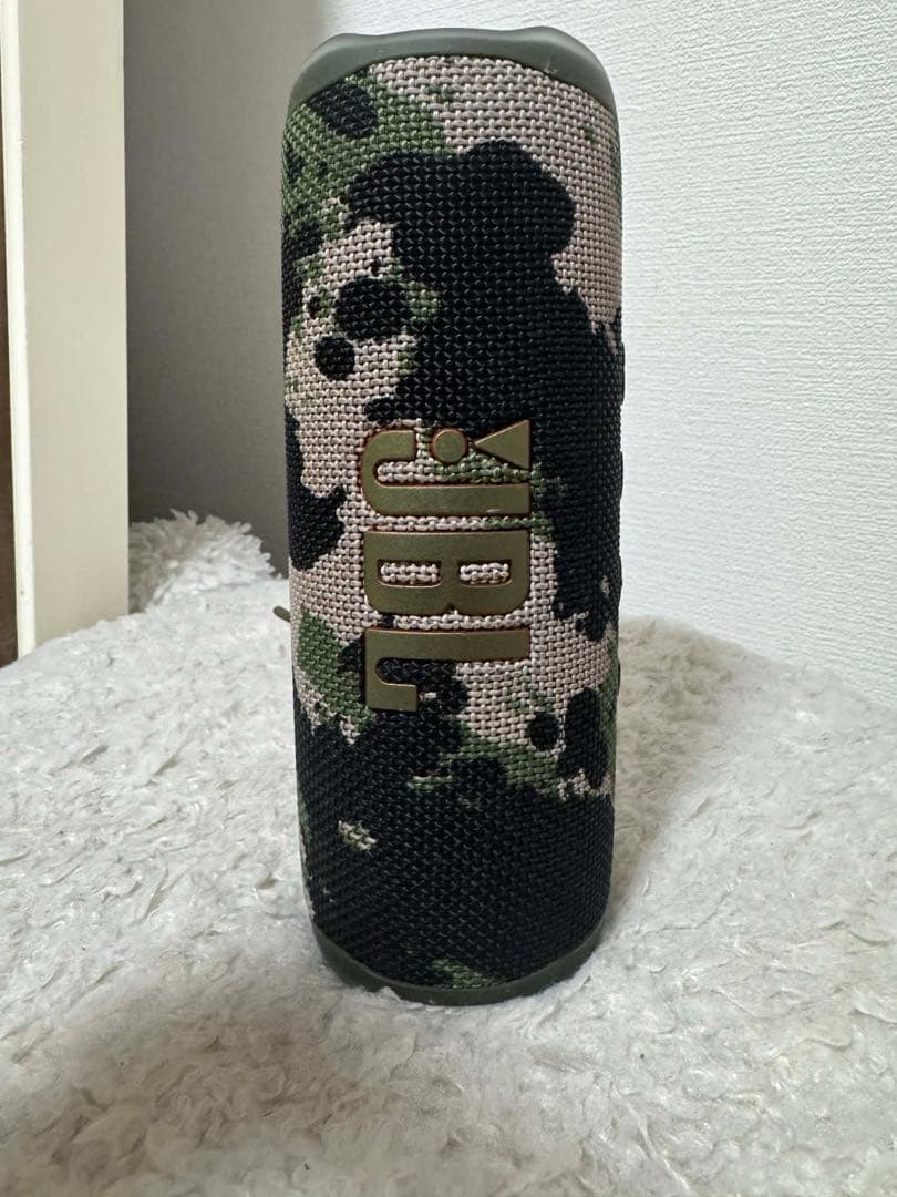 JBL FLIP6 迷彩ワイヤレススピーカー