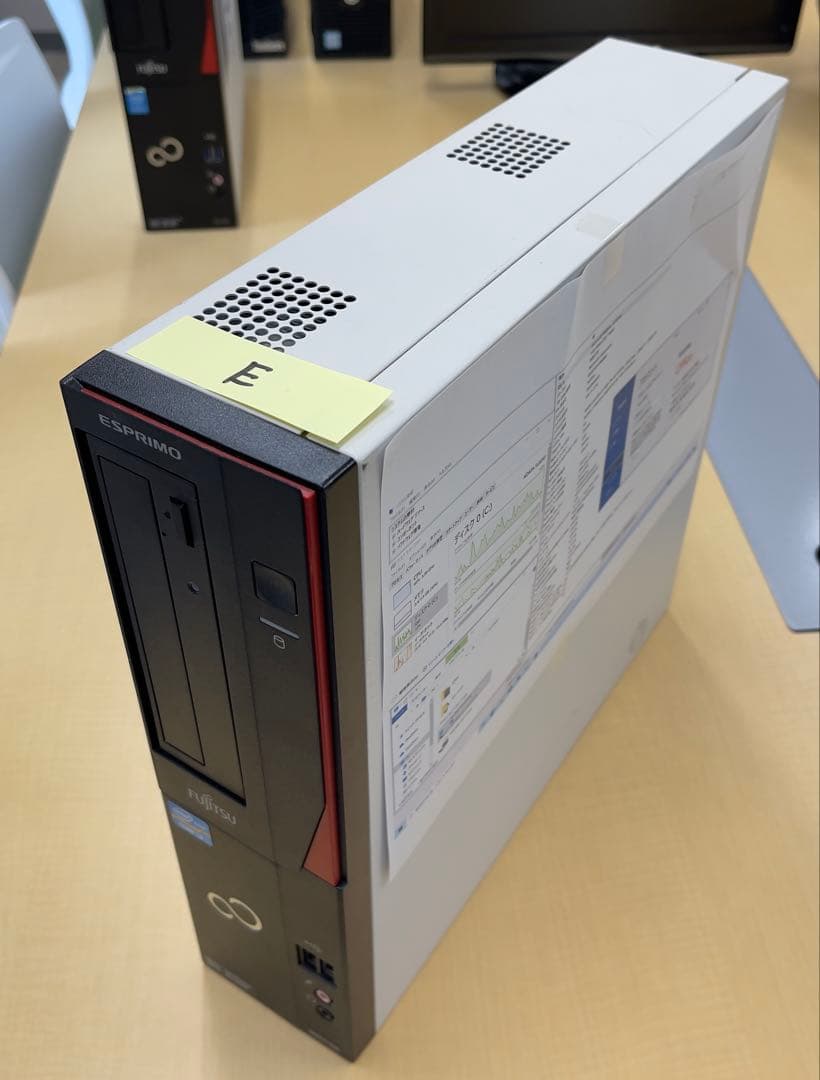 【新品SSD搭載】Office付き デスクトップPC【管理E】