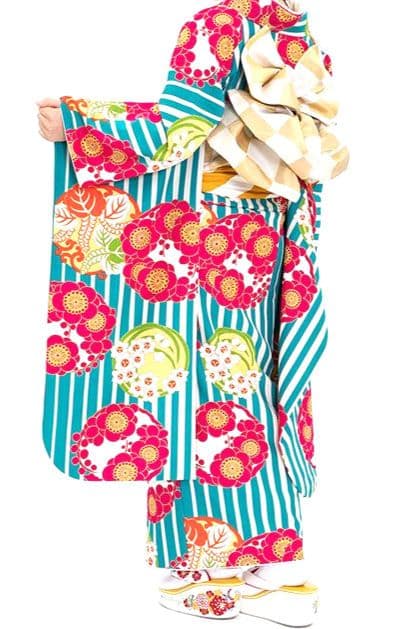 110-1ふりそでMOOE縞に花丸文様振袖