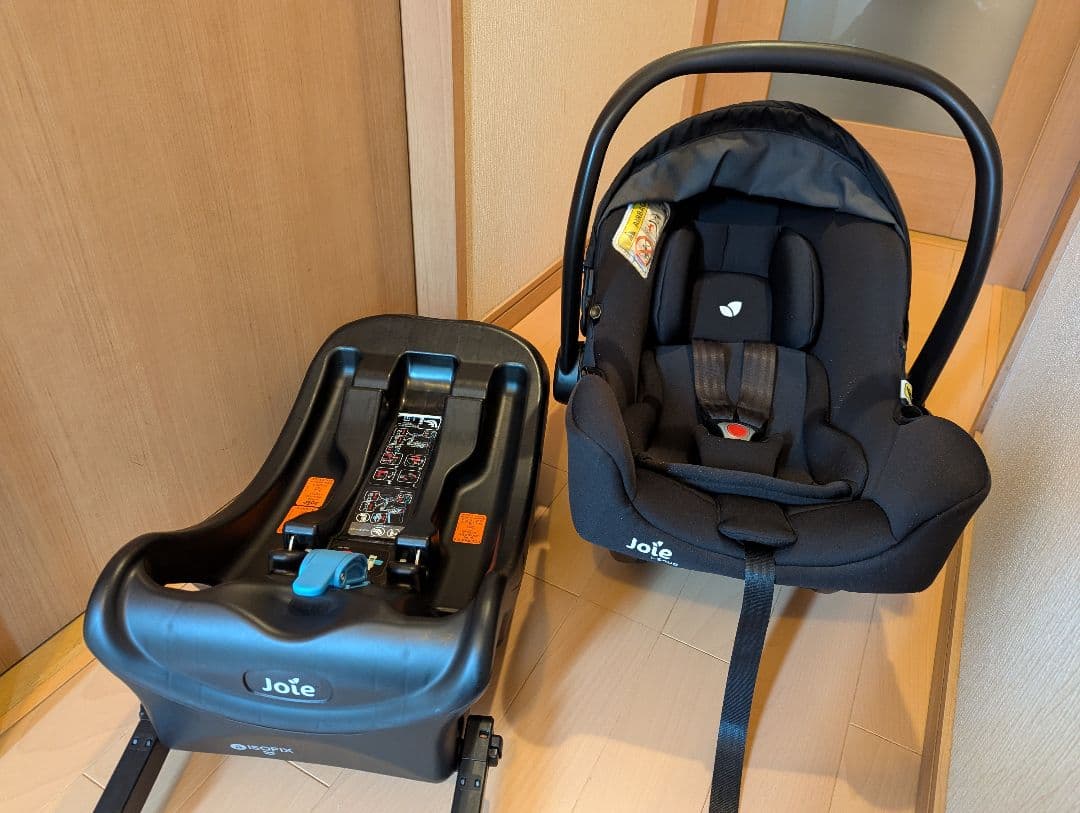 Joie チャイルドシートisnug+i-base2点セット