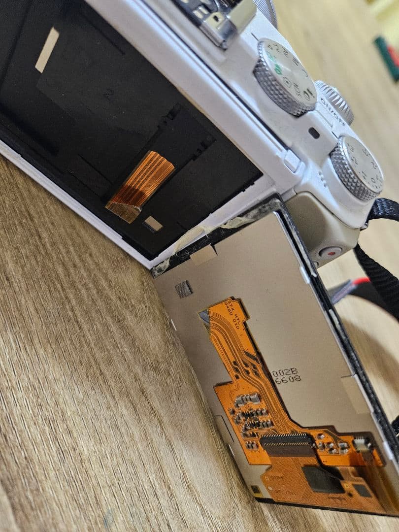 【ジャンク品】Canon EOS M3 ホワイト