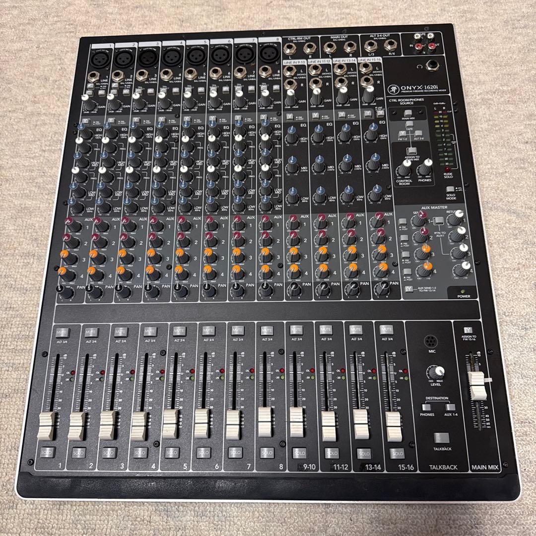 ONYX-1620i アナログミキサー