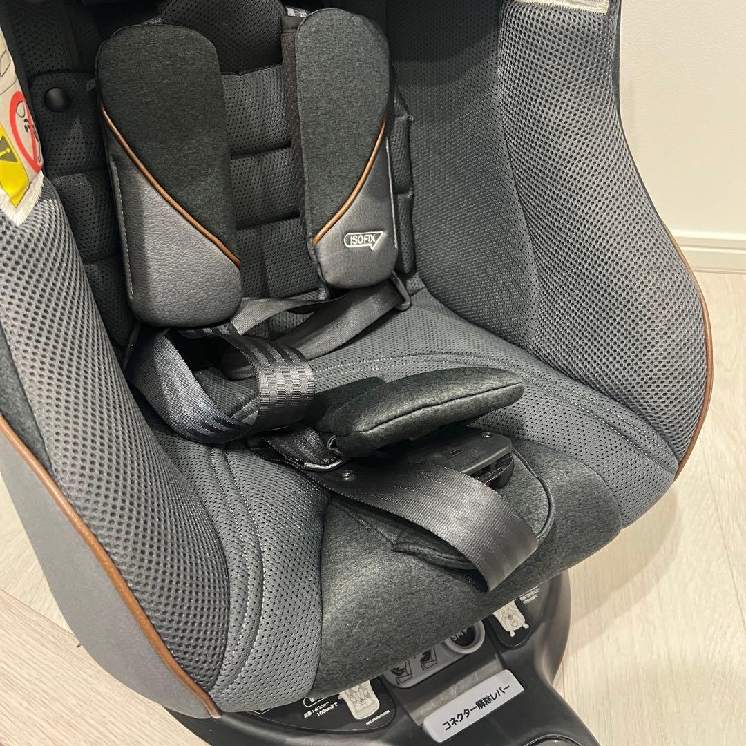 クルリラ ビッテ プロテクト Aprica チャイルドシート