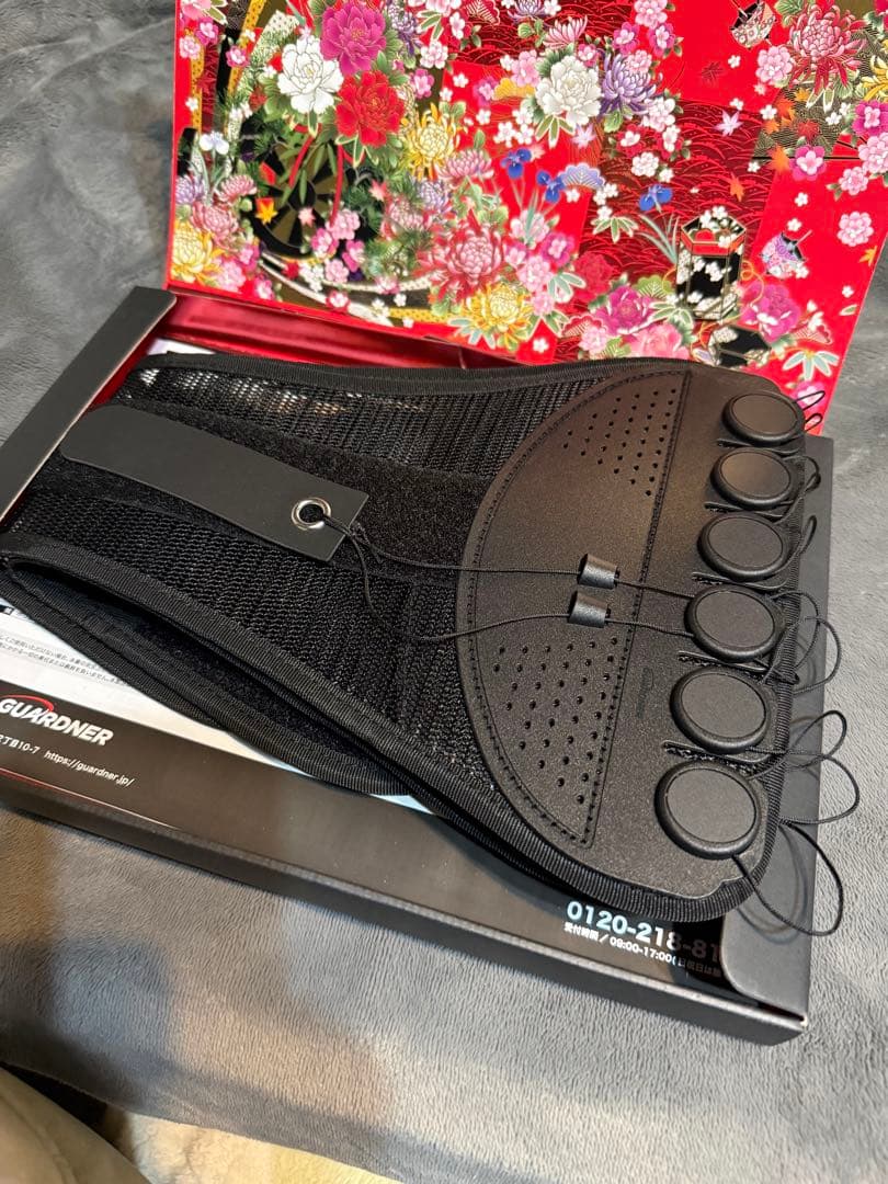 美品★GUARDNER 腰痛サポートベルト 黒 Mサイズ正規品★