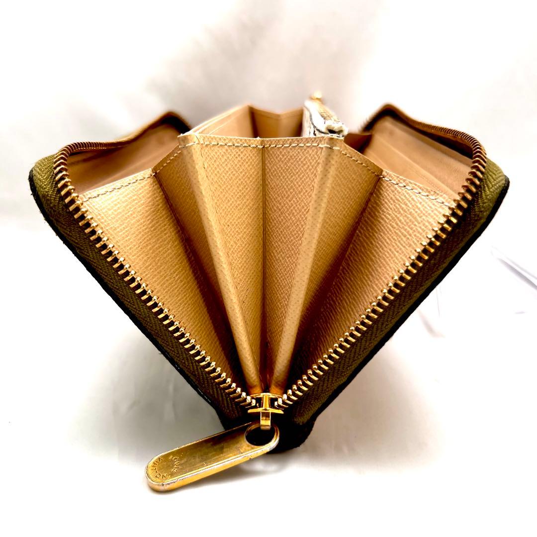 【美品】ルイヴィトン モノグラムジャイアント ジッピーウォレット M67549