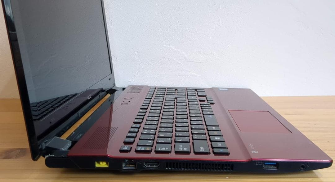 NEC corei5 第7世代 4GB 256GB テンキー　ブルーレイ