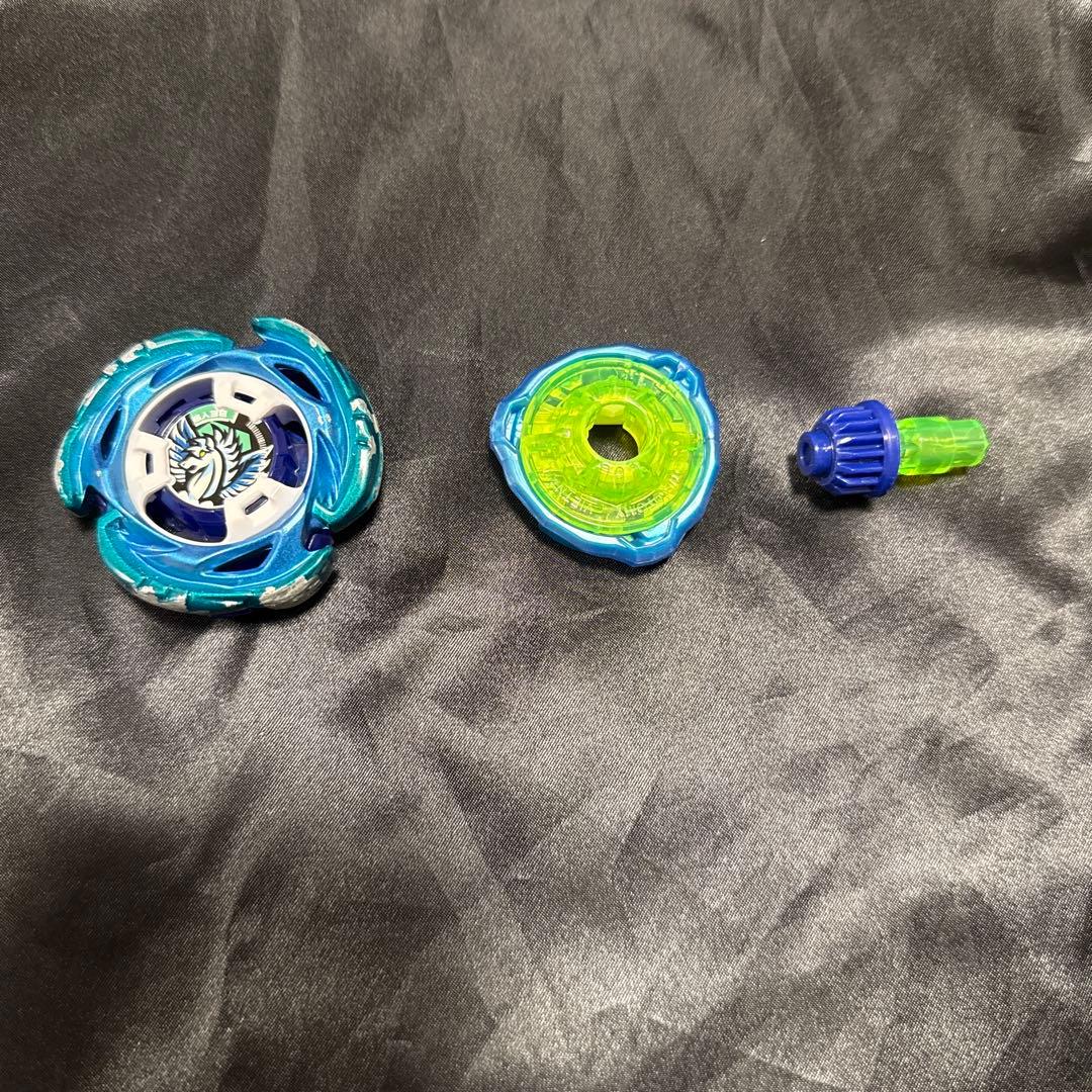 ベイブレードx エアロペガサス　ダメージ有