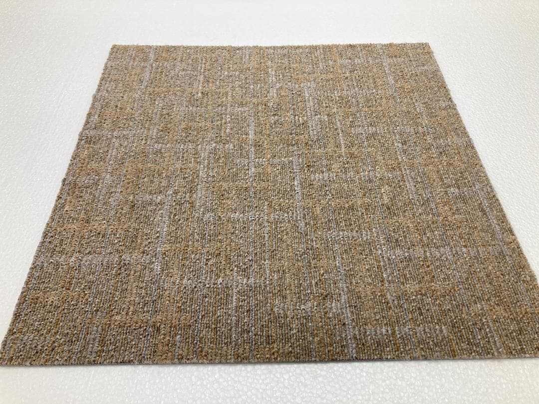 hachico タイルカーペット　新品・未使用　国内メーカー