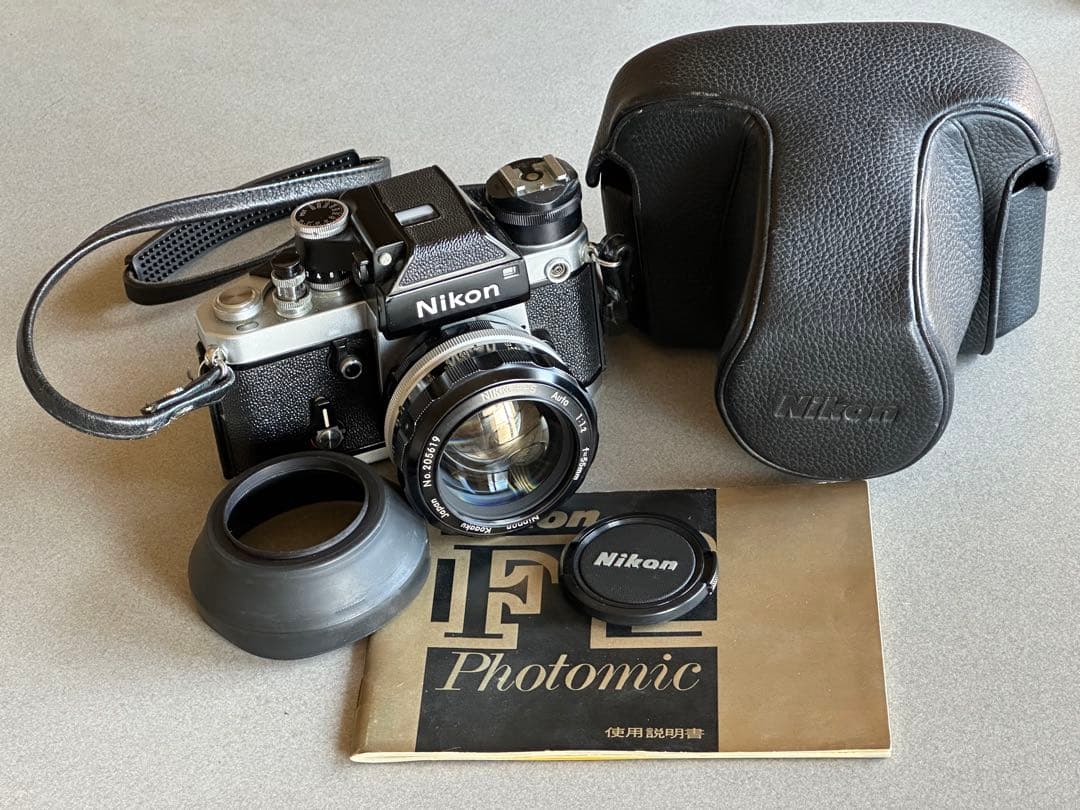 Nikon F2 Photomic 55mm F1.2、説明書、牛革製純正ケース