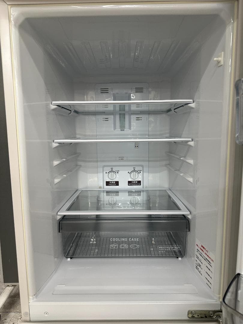 MITSUBISHI　冷凍冷蔵庫　146L　MR-P15F-W　2020年製