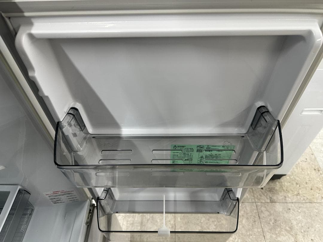 MITSUBISHI　冷凍冷蔵庫　146L　MR-P15F-W　2020年製