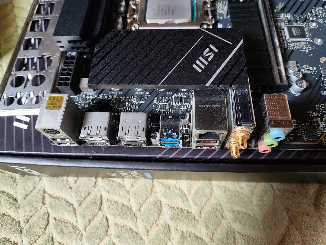 IntelCorei5-13500+マザボ、DDR4-3200-16GB×2