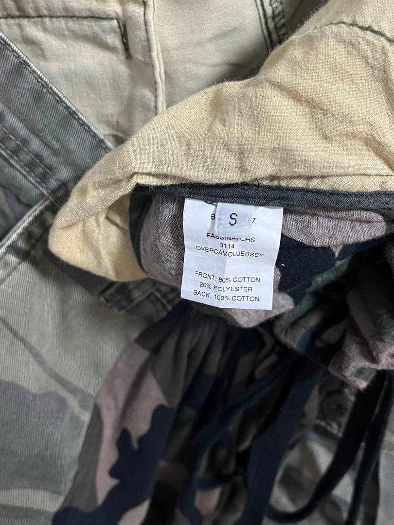 BLESS N°77 over camo jersey