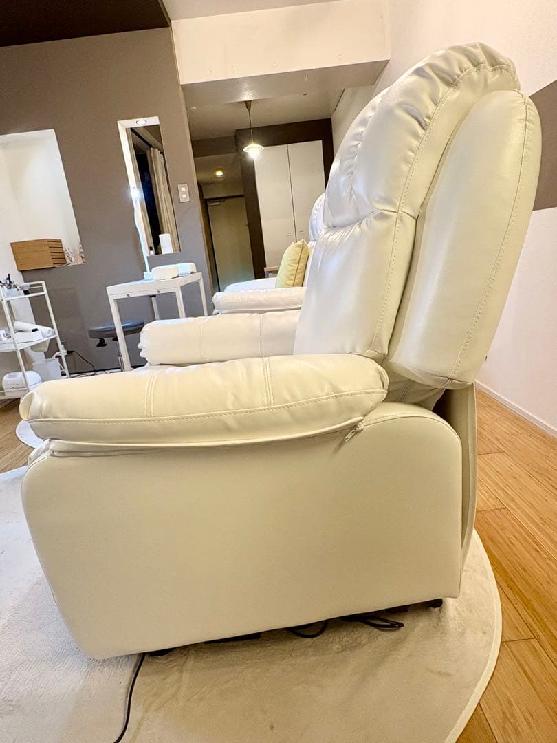 電動ラウンジチェア SHIFFON jrリクライニングソファ　ホワイト