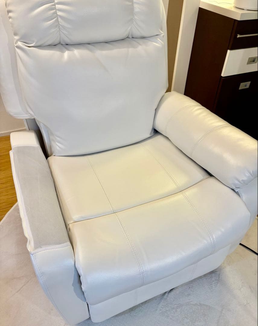 電動ラウンジチェア SHIFFON jrリクライニングソファ　ホワイト