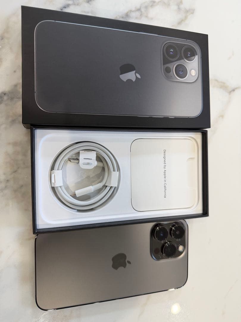 極美品　Apple iPhone 13Pro 256GB