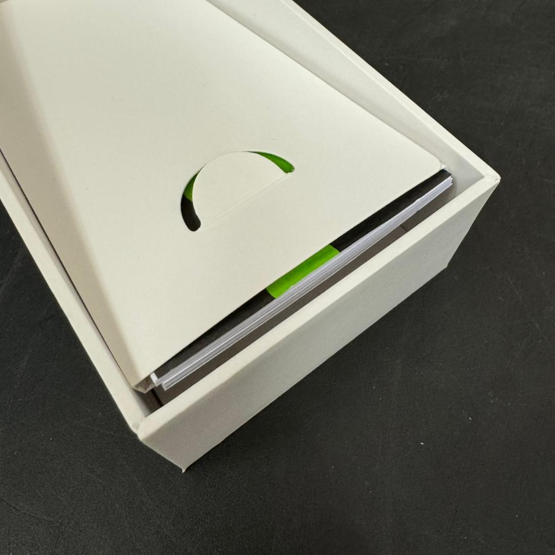 ☆☆未使用　オーラダンス　ウェアラブルステレオ　OLA06CC-BLU　イヤホン