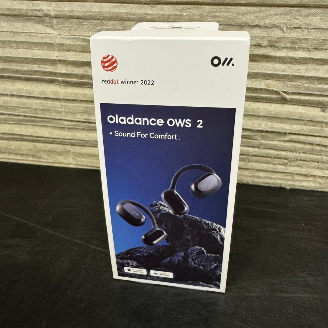 ☆☆未使用　オーラダンス　ウェアラブルステレオ　OLA06CC-BLU　イヤホン