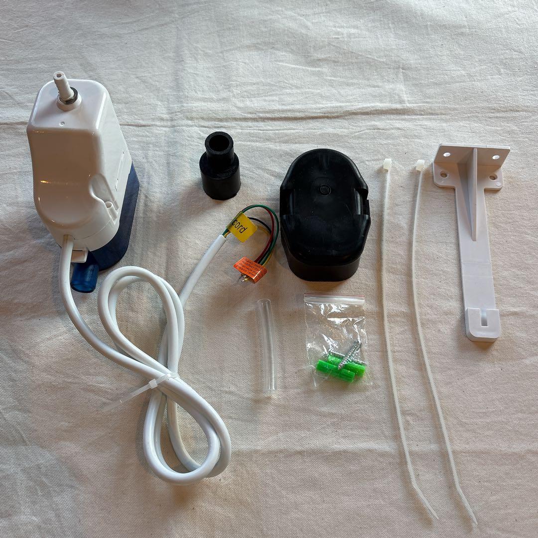 ☆　エアコンドレンポンプキット　5W排水ポンプ　70ml水タンク