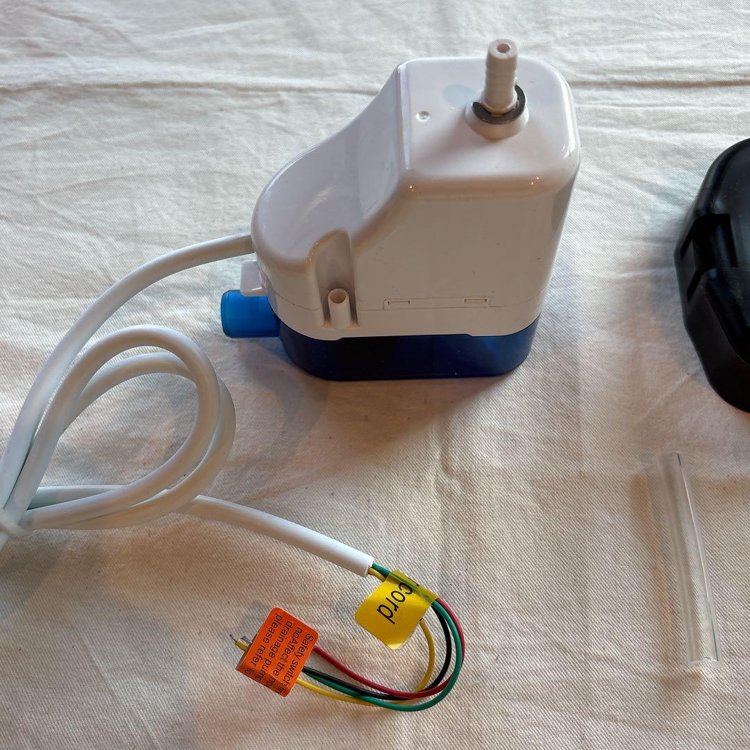 ☆　エアコンドレンポンプキット　5W排水ポンプ　70ml水タンク