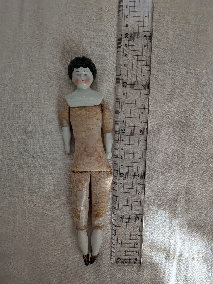 チャイナヘッドドール　 陶器製人形 約23cm