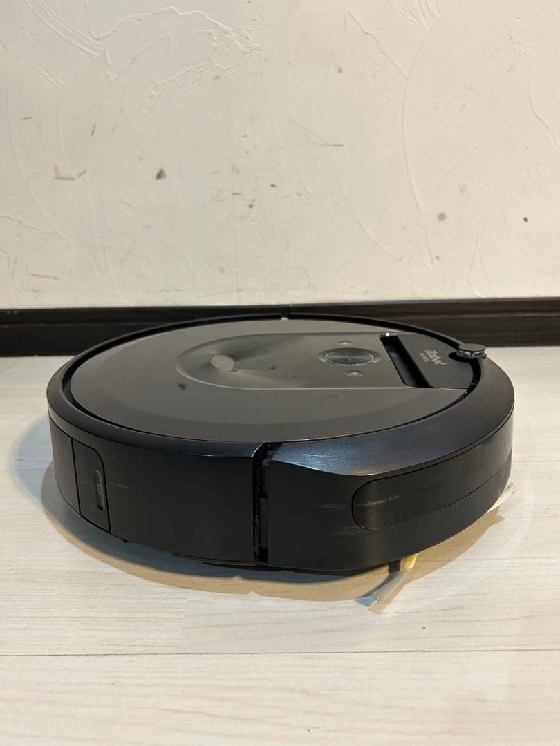 【美品】アイロボット ルンバ i7+ ロボット掃除機