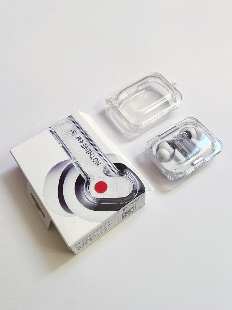 Nothing ワイヤレスイヤホン NOTHING Ear (a) ケース付き