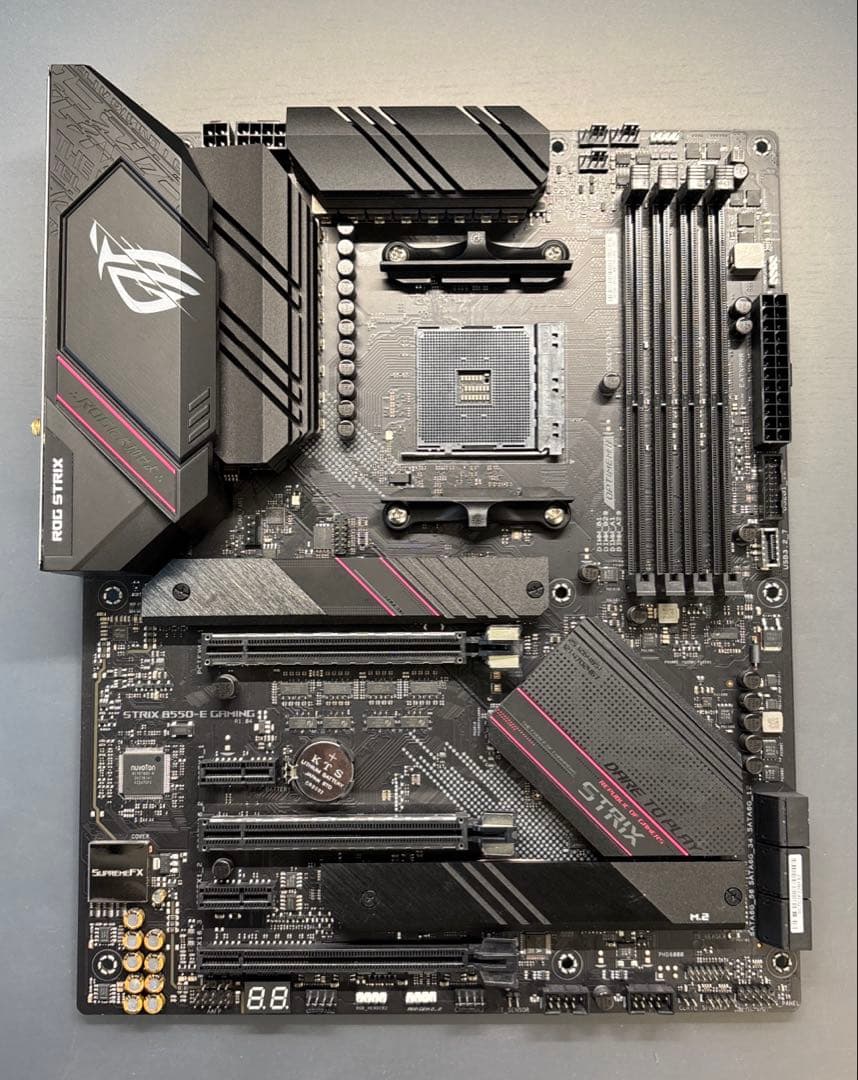 ROG STRIX B550-E GAMING AM4 マザーボード