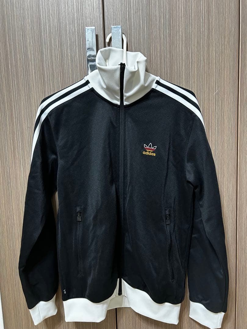 adidas トラックジャケット ドイツ　黒/白　XL