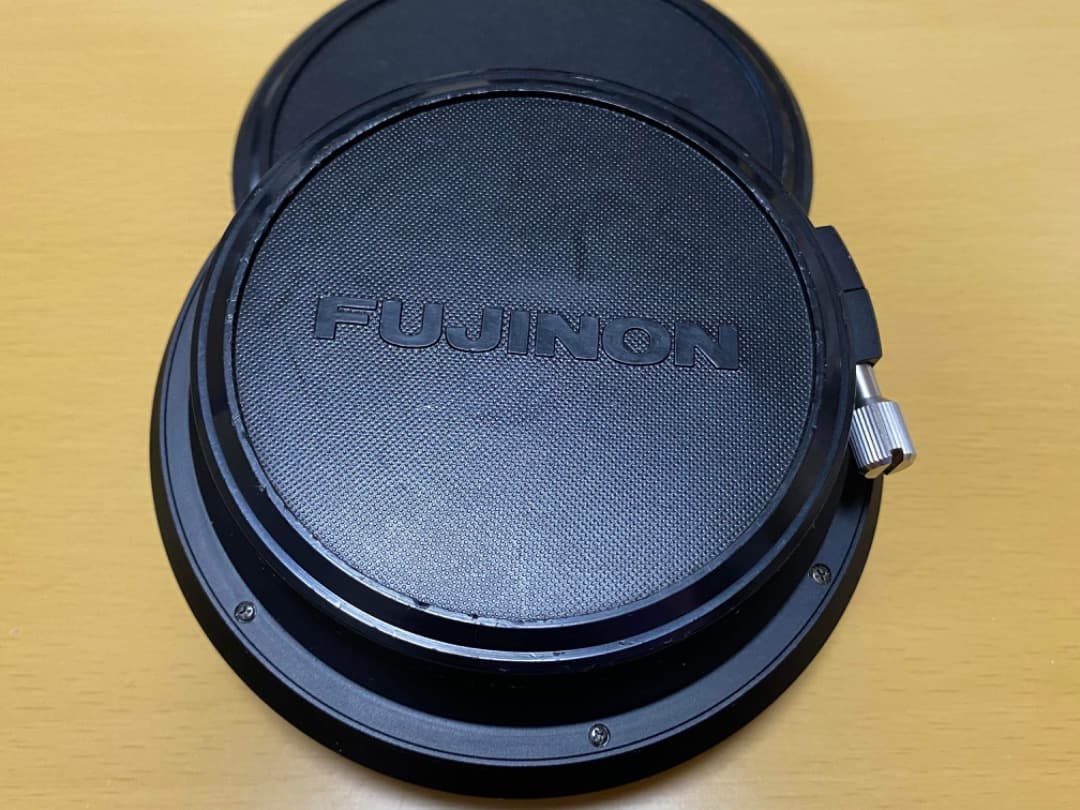 カメラのレンズ