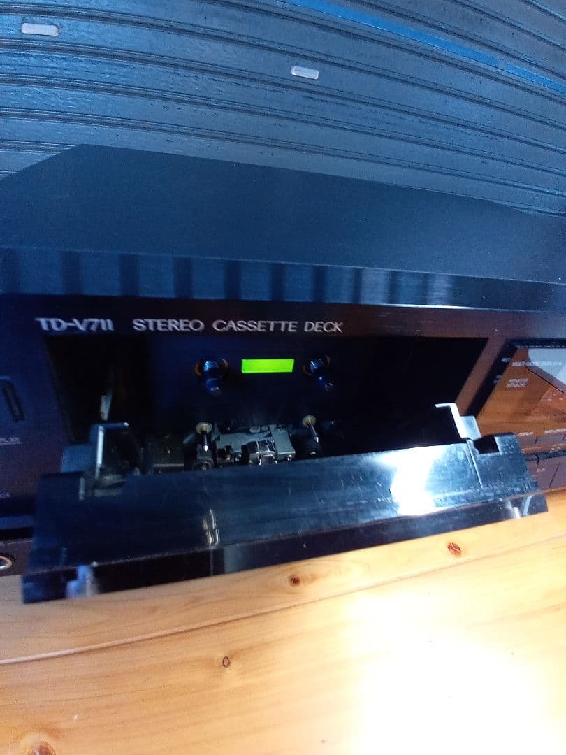 スプラビクターVictor名機TD-V711 3ヘッドカセットデッキ