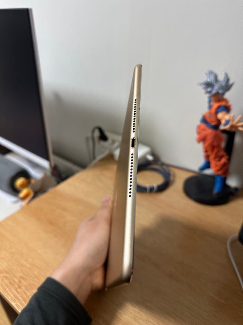 iPad Air2ゴールド 64GB