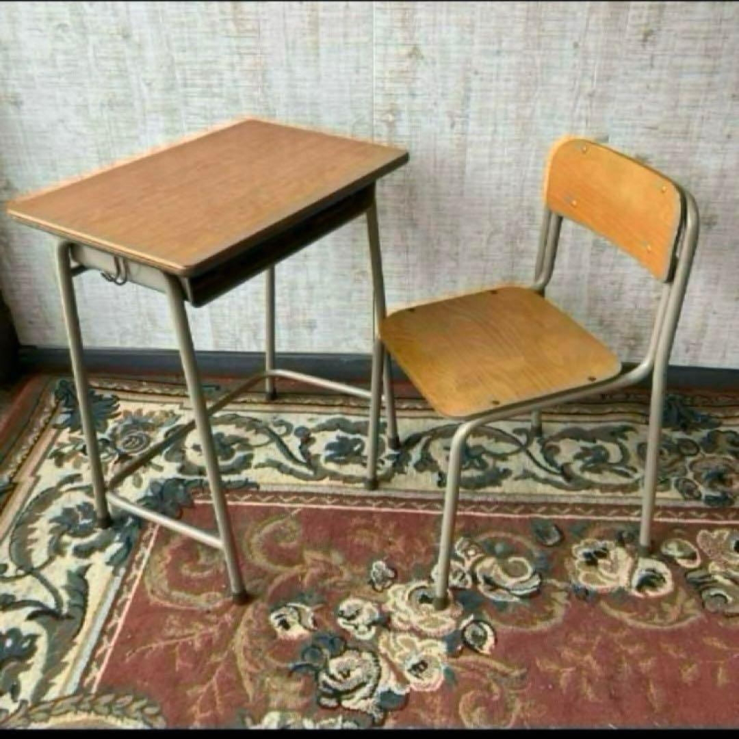 コクヨ 学習机 椅子 セット 大人用 学校机 塾 大量にあります 勉強机 レトロ